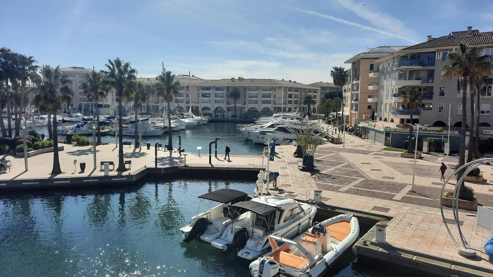 Appartement Coeur Marina à Fréjus
